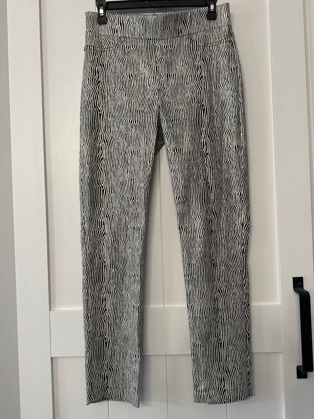 Joseph Ribkoff abstract pants sz 6 in black & silver